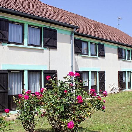 Contact Hotel Restaurant La Chaumiere Entre Orgeval Et Flins A13 Sortie 8 Les Mureaux Bagian luar foto