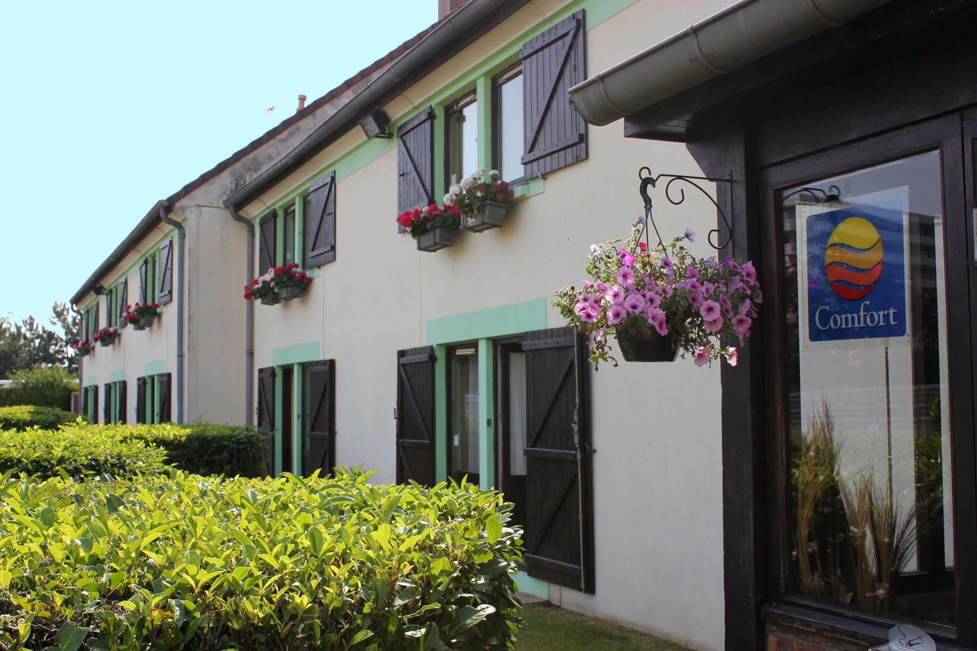 Contact Hotel Restaurant La Chaumiere Entre Orgeval Et Flins A13 Sortie 8 Les Mureaux Bagian luar foto